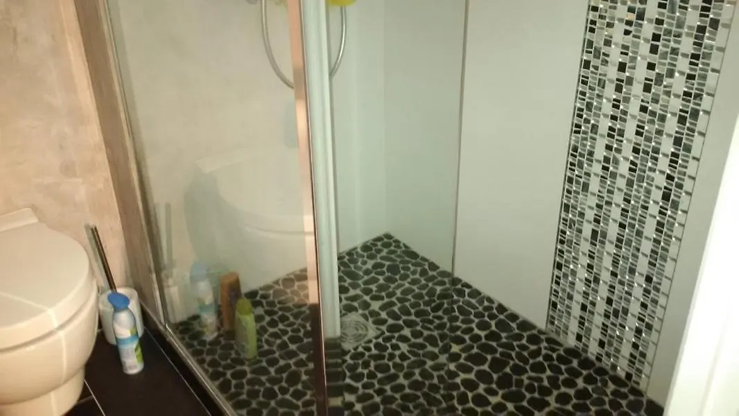 3 Pieces Residence Avec Piscine 100M Plages 125 滨海卡瓦莱尔